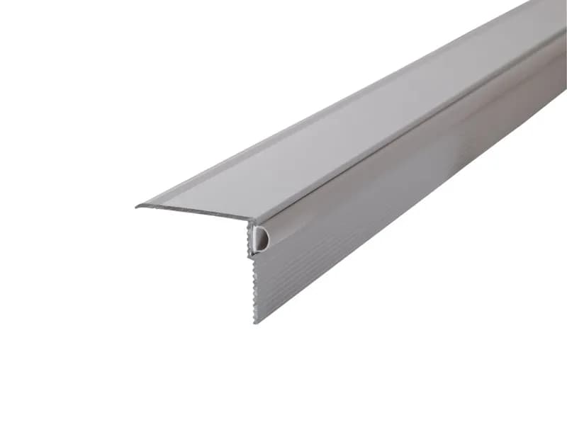 Nakładka na próg drzwi balkonowych: korzyści i funkcjonalność