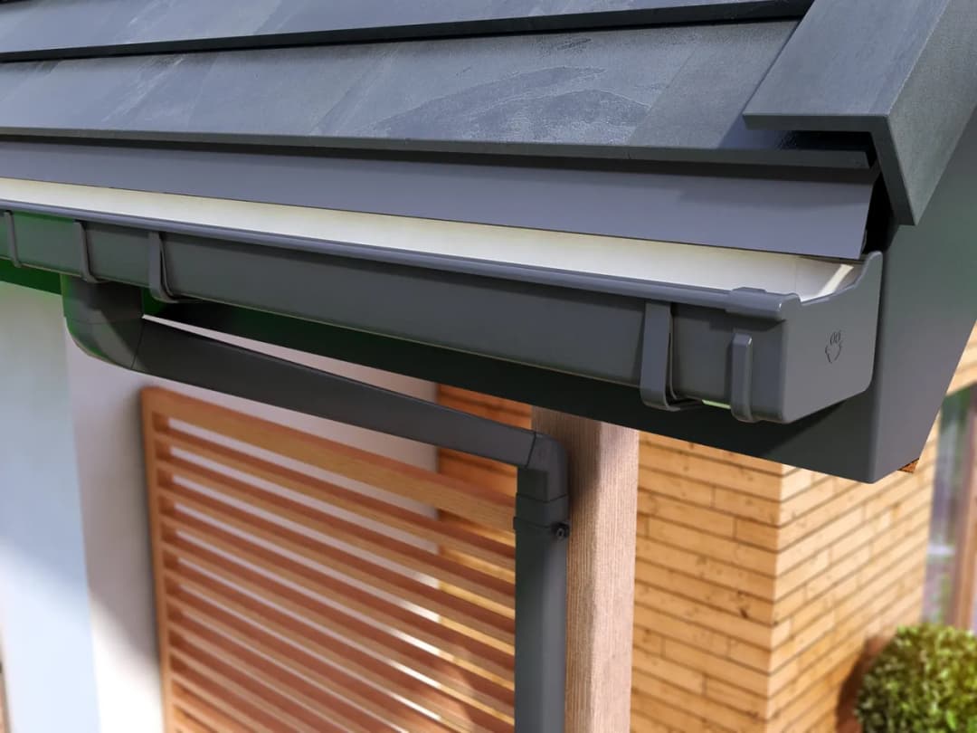 Rynny kwadratowe PVC: Zalety i zastosowanie w nowoczesnym budownictwie