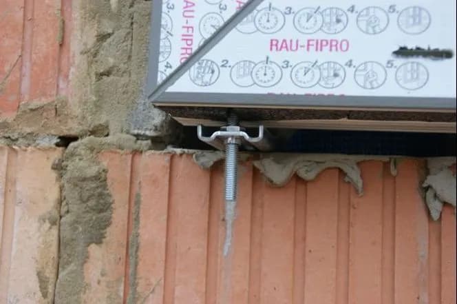 Jak zamontować kotwy do okna - uniknij najczęstszych błędów montażu