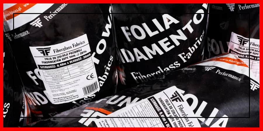 Izolacja pozioma fundamentów: folia czy papa – co wybrać, by zaoszczędzić?