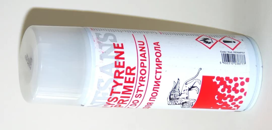 Grunt do styropianu: Jak prawidłowo przygotować podłoże przed izolacją