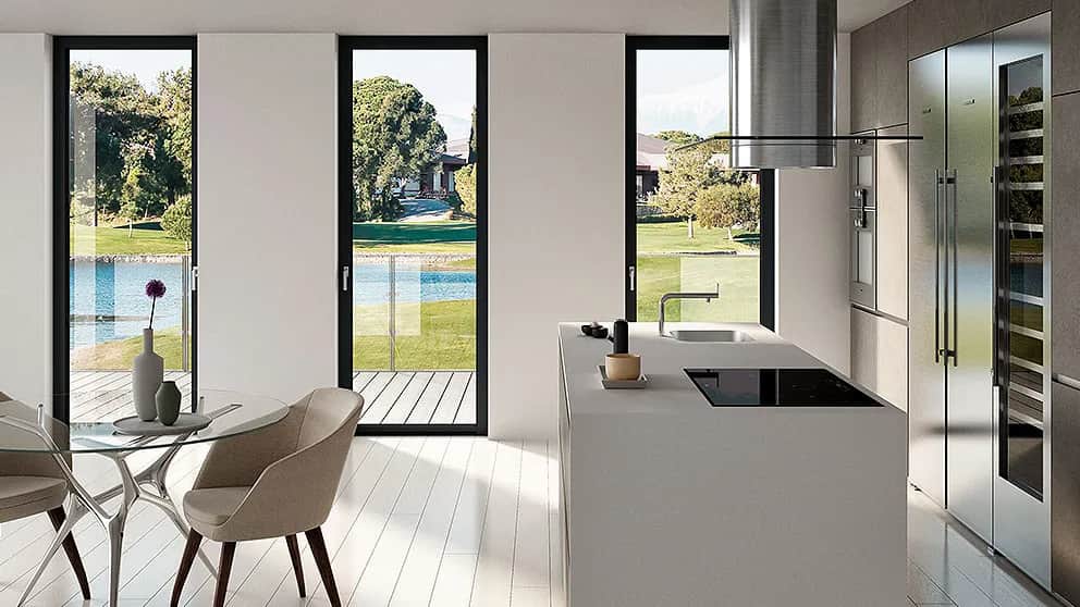 Wąskie okna pionowe: Nowoczesne rozwiązanie dla Twojego domu